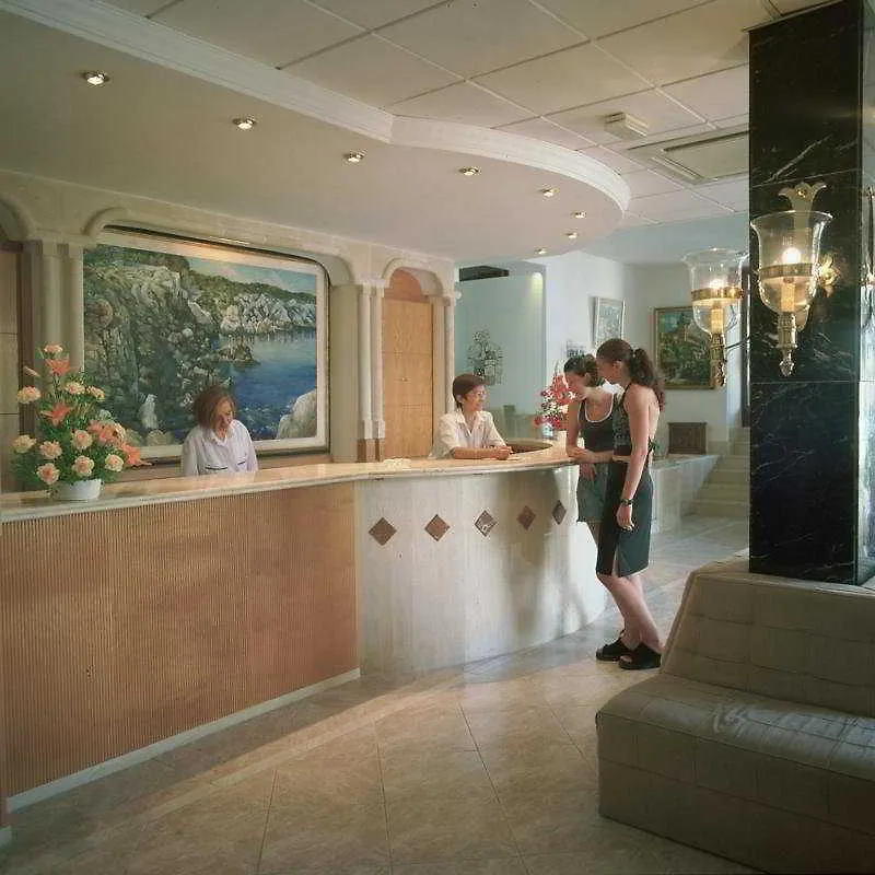 Hotel Mar Y Pins Peguera 3*,